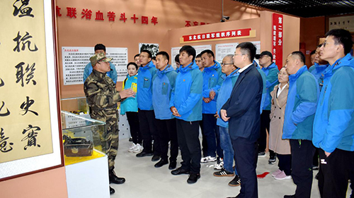 公司北景區(qū)運(yùn)營黨支部“奮斗百年路 啟航新征程--學(xué)黨史、悟思想、辦實(shí)事、開新局”寒蔥嶺密營遺址愛國主義教育實(shí)地考察主題黨日活動