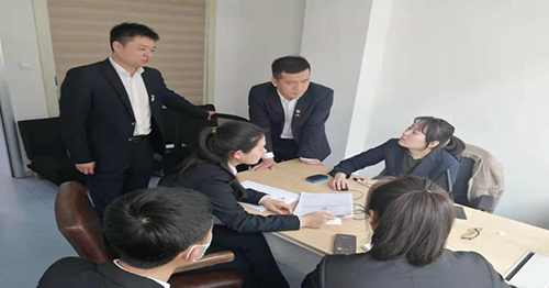 加快質(zhì)量標(biāo)準(zhǔn)建設(shè)，推動(dòng)服務(wù)高質(zhì)量發(fā)展