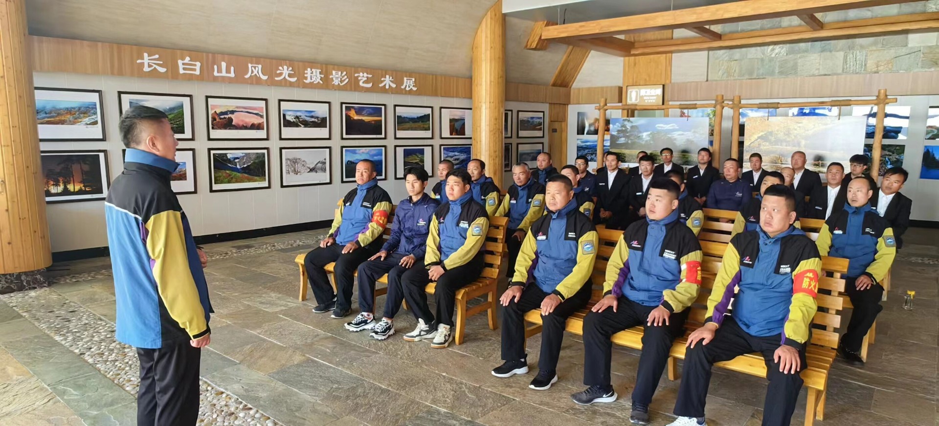 公司景區(qū)運(yùn)營三部 全面開展服務(wù)質(zhì)量再提升專項行動